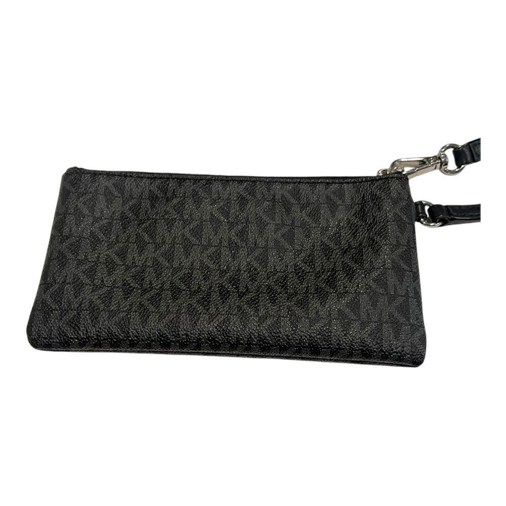 EUC Michael Kors Two Tone Black Signature
Wristlet Wallet - Picture 3 of 6